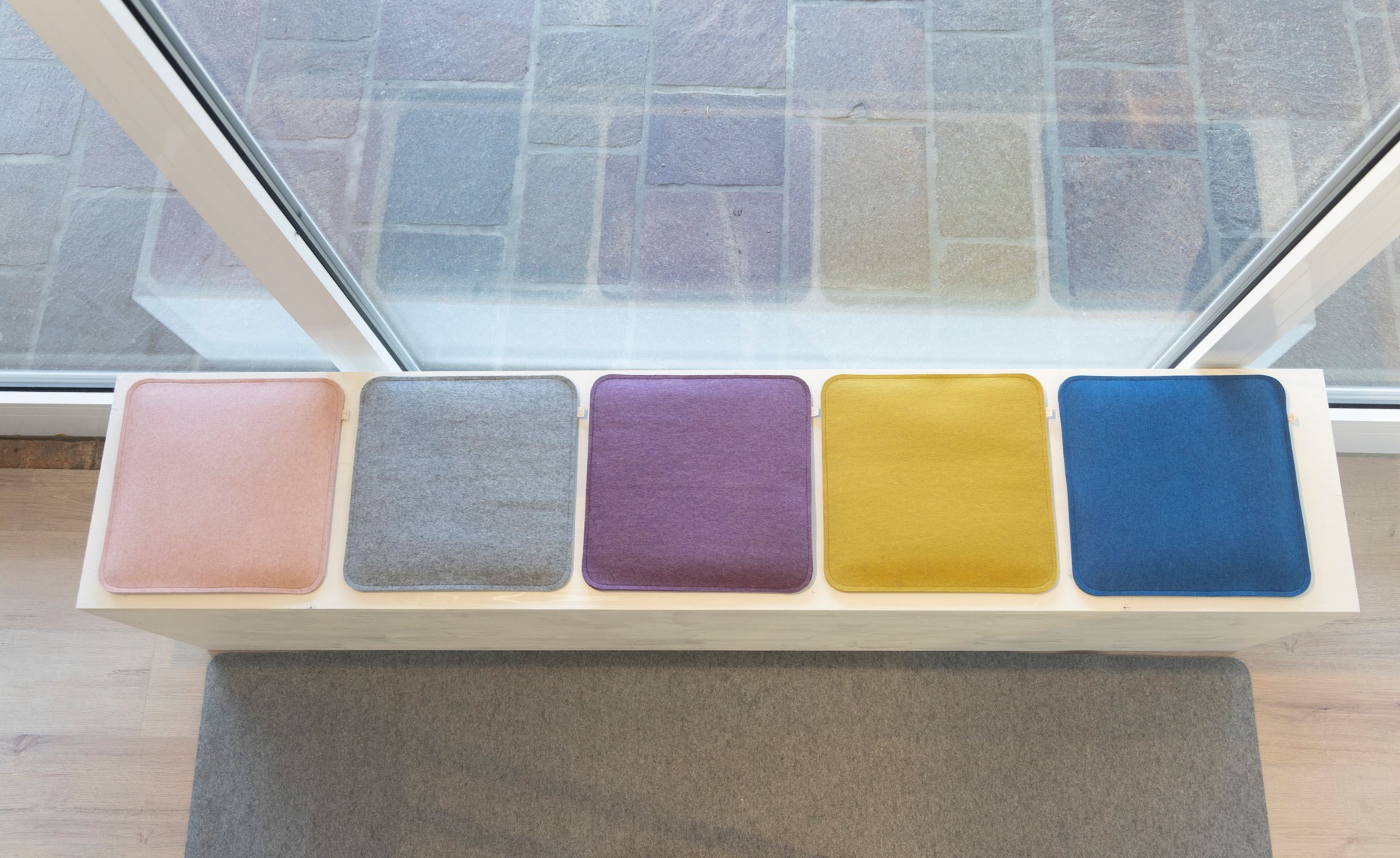 Upolstered Seat Pad