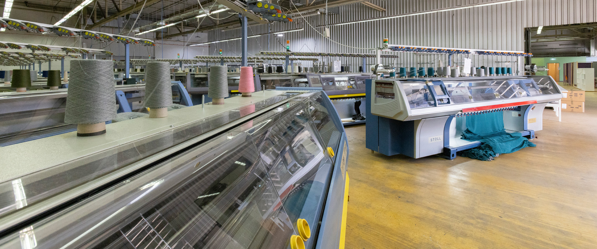 Knitting machines in the disana knitting room